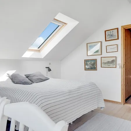 Lovely With Wood-burning Stove, Close To The North Sea In Klitmoller Nyaraló *